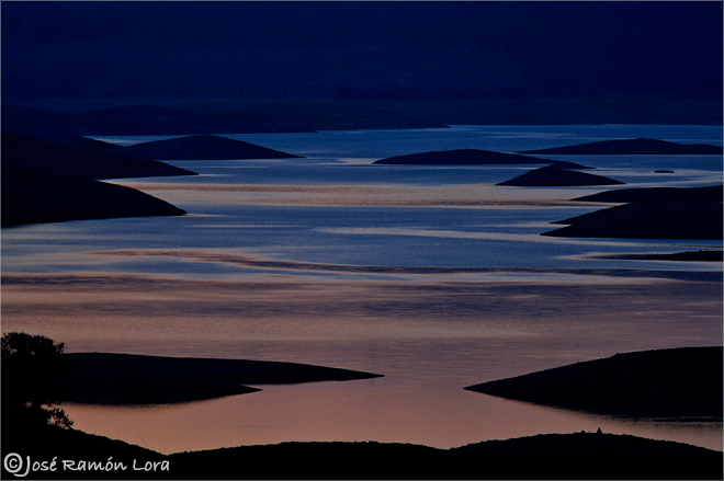 Sierra Morena. Sierra Norte de Sevilla. Embalse de El Pintado