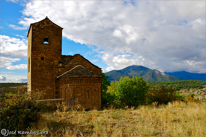 Iglesia de San Andrés de Satué. Satué. Huesca Iglesia de San Andrés de Satué. Satué. Huesca